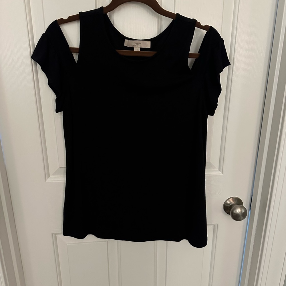 LOFT Black Cold-Shoulder Short Sleeve Top - Size Medium